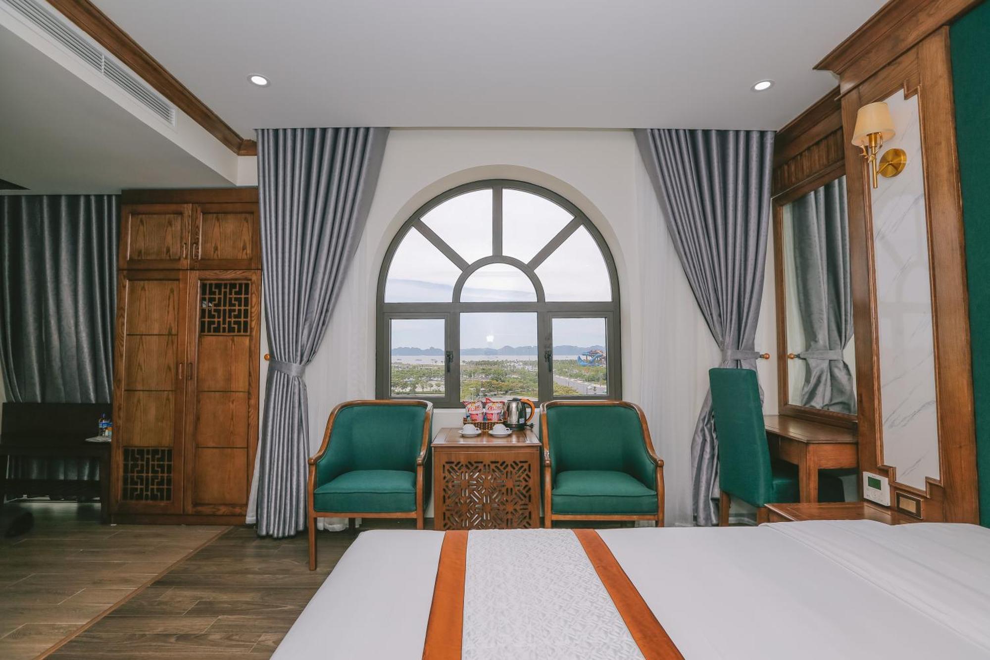 Prosperity Boutique Halong Hotel & Restaurent Халонг Екстер'єр фото